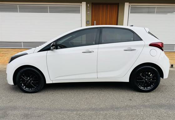 HYUNDAI HB20 1.6 R SPEC 16V FLEX 4P AUTOMÁTICO